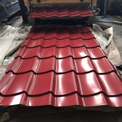 ISO 9001 Kırmızı Ön Boyalı Demir Levhalar 610mm Renkli Oluklu Çatı Kaplama