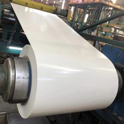 Beyaz 0.4mm Ön Boyalı Galvanizli Rulolar RAL 8017 AZ121-Z150 PPGI Rulo