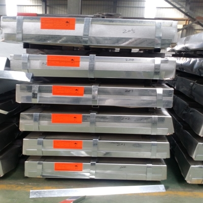 600mm-1250mm Genişlik Galvanizli Çatı Kaplama Levhası 20-25um Üst Boya Kaplama