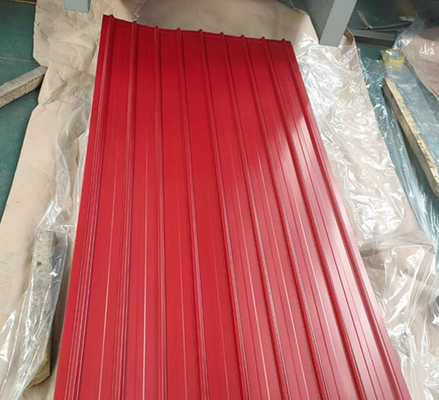Bina Z30 Renkli Kaplamalı Çatı Sayfası SGCC 7-30um Kırmızı Metal Çatı Panelleri
